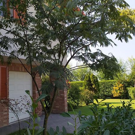 Lilla Villa Siofok Bagian luar foto