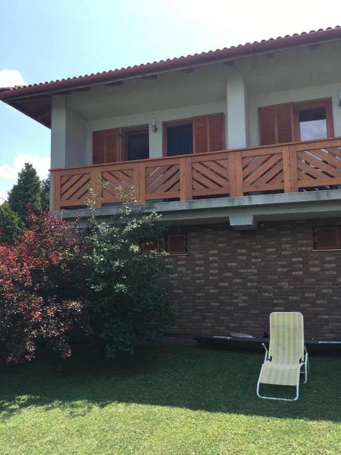 Lilla Villa Siofok Bagian luar foto