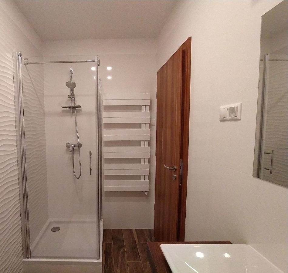 Lilla Villa Siofok Bagian luar foto
